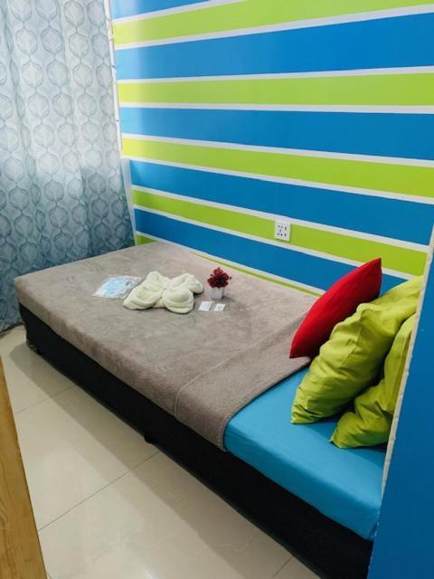 Yuj Inn Pasay Ngoại thất bức ảnh