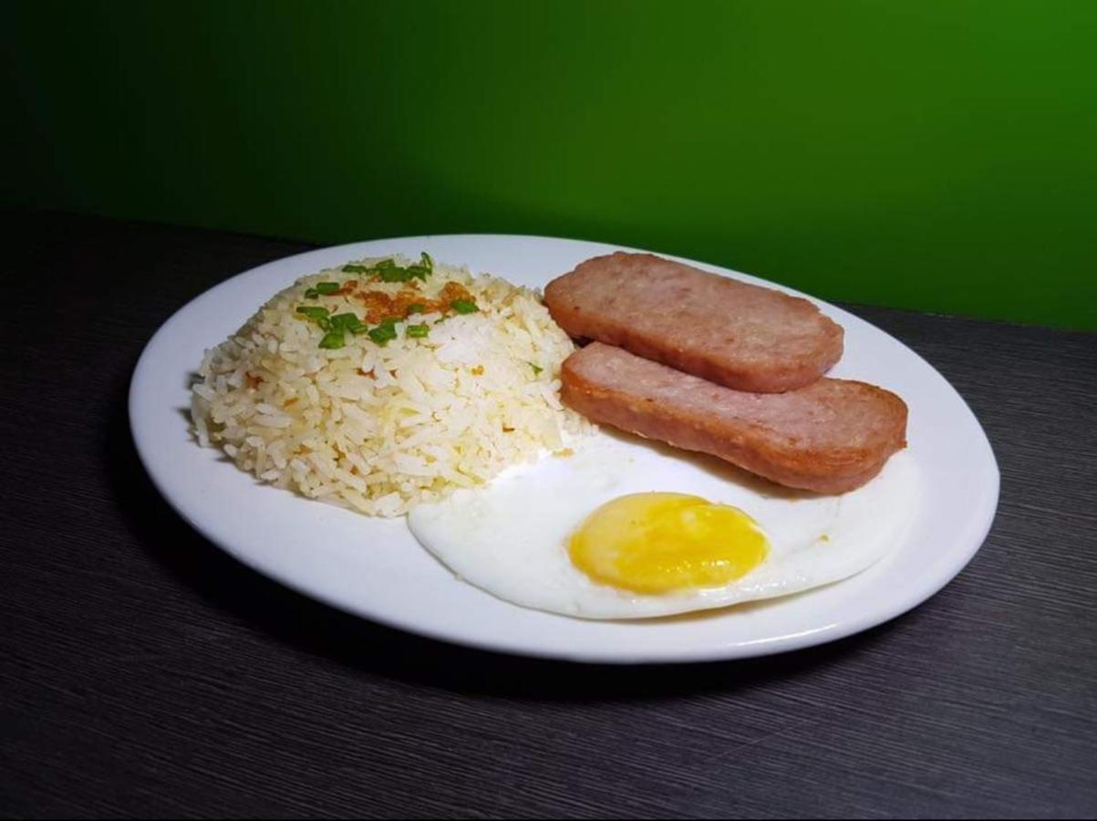 Yuj Inn Pasay Ngoại thất bức ảnh