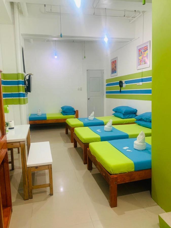 Yuj Inn Pasay Ngoại thất bức ảnh